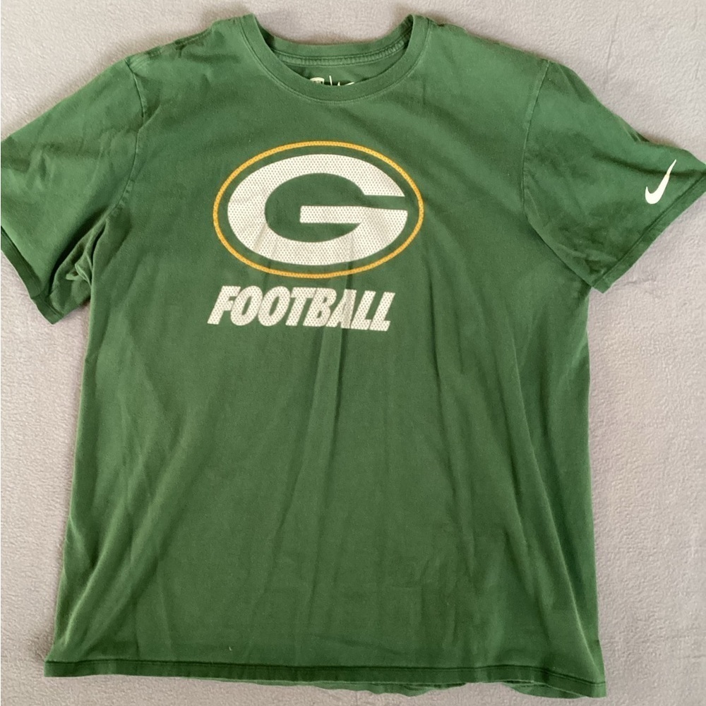 Green Bay Packers equipment t shirt-SZ XXL
PIT TO PIT 20”
Length 28”